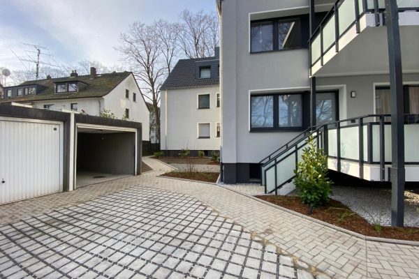 Tewes-Kampelmann Garten- und Landschaftsbau GmbH aus Herne - Wohnungsbau - Aschebrock Wohnungsverein - Neuanlage Bepflanzung Pflasterung (6)